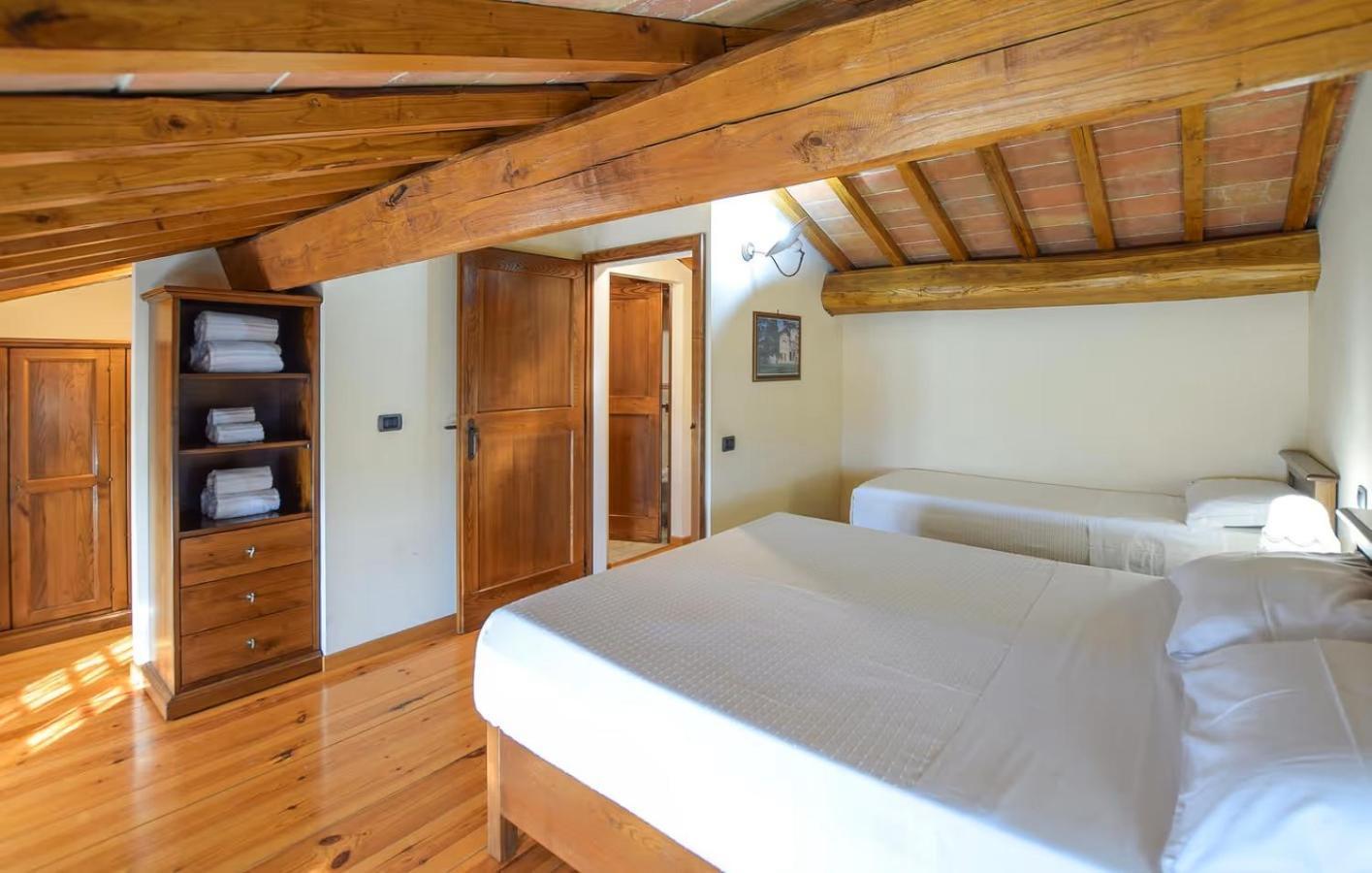 La Fonte Di Montebuono Villa Magione Rum bild